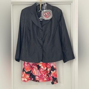 NWT Plus Size Skirt Suit 22